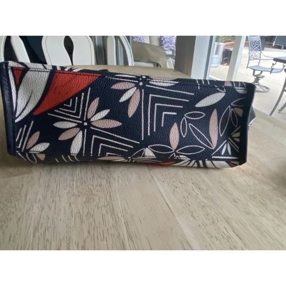 TORY BURCH Kerrington Printed Tote Floral Pebbled Leather Bag Black Red Green